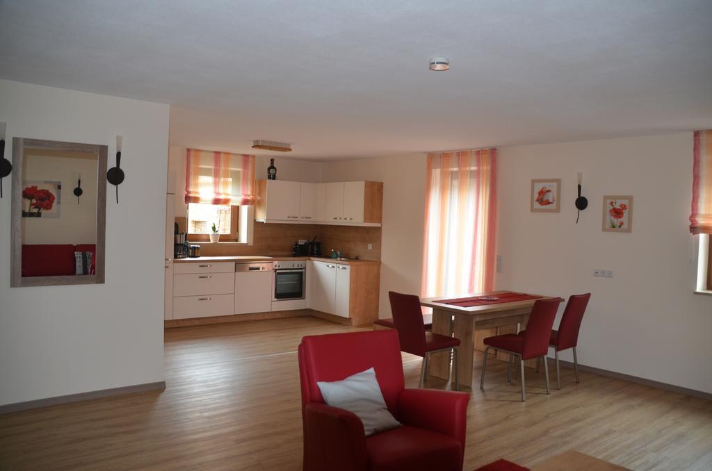 Landhotel Zum Adler Oberbechingen Kamer foto